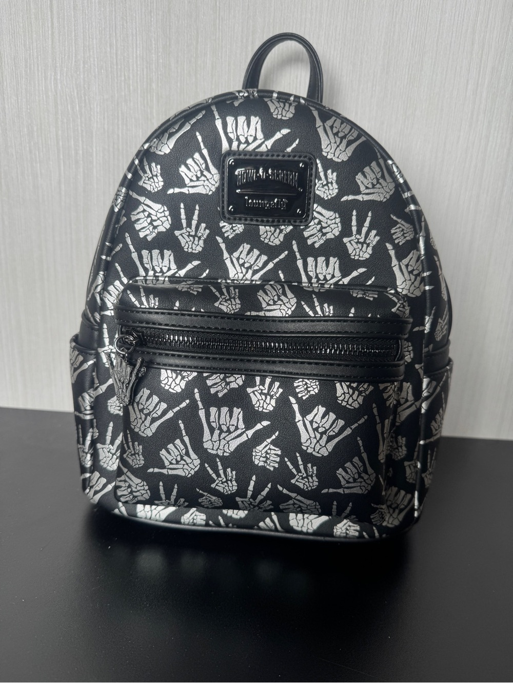 NWT | Loungefly Howl-O-Scream backpack